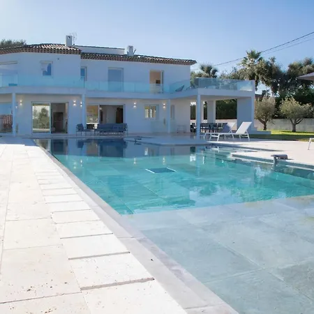 Luxurious Sea View Outside Infinity Pool - Indoor Pool Villa *